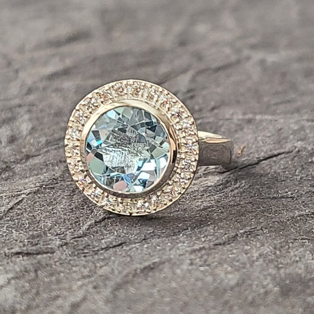 Aquamarine Ring Size 7 Sterling Silver for women-Aquamarine